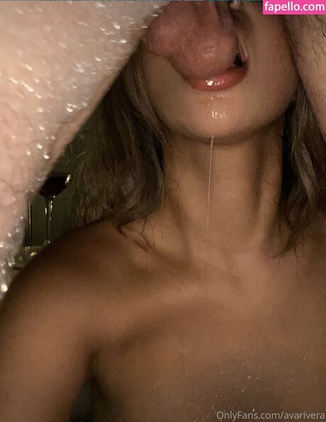 Ava Amira