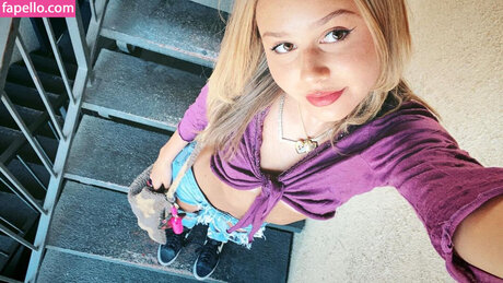 Nacktes geleaktes OnlyFans-Foto von Ruby Rose Turner