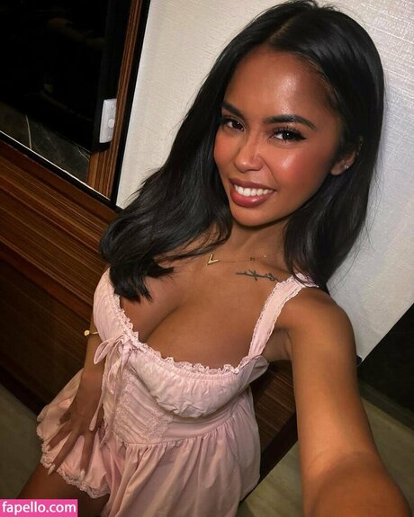 Nacktes geleaktes OnlyFans-Foto von Sunever