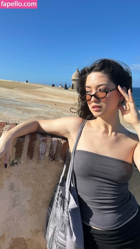 Nacktes geleaktes OnlyFans-Foto von Reina Hardesty