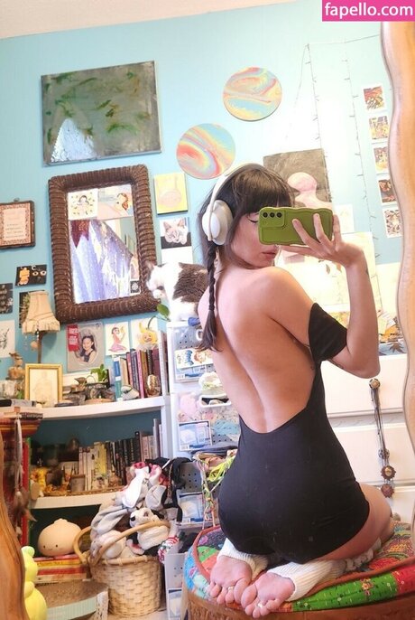 Mama_moons