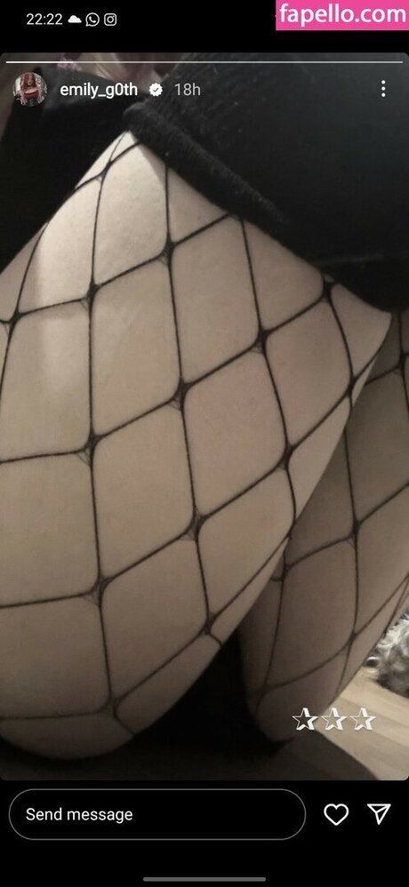 Nacktes geleaktes OnlyFans-Foto von Emilyg0th