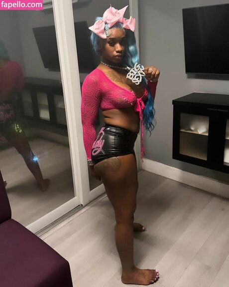 Nacktes geleaktes OnlyFans-Foto von Sexxy Red
