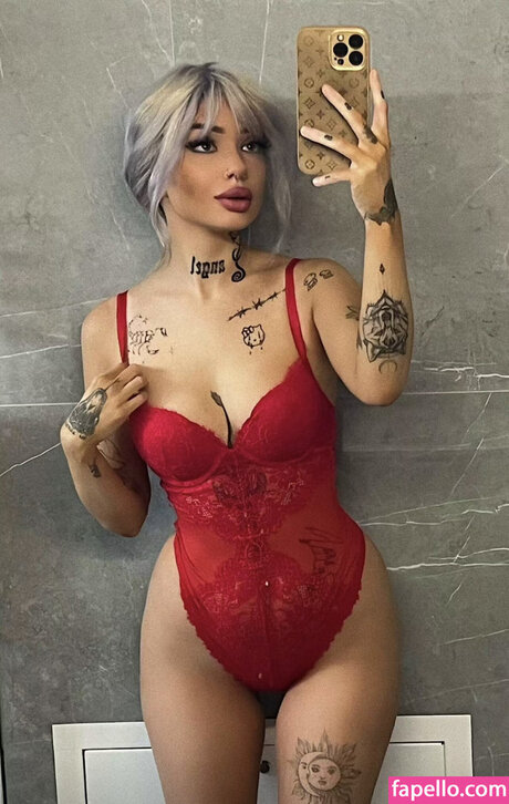 Nacktes geleaktes OnlyFans-Foto von Jennifer Jeketa
