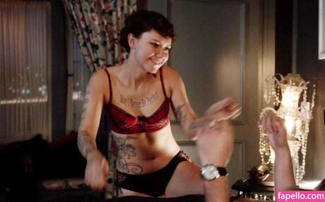 Valorie Curry