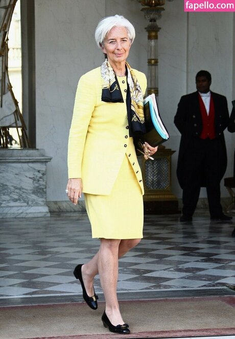 Nacktes geleaktes OnlyFans-Foto von Christine Lagarde