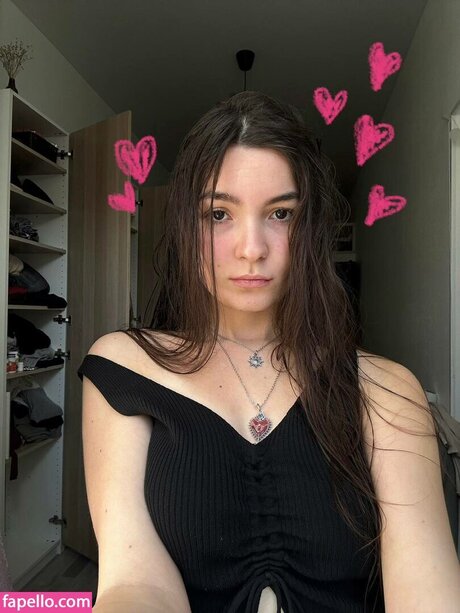 Nacktes geleaktes OnlyFans-Foto von Cloveralice