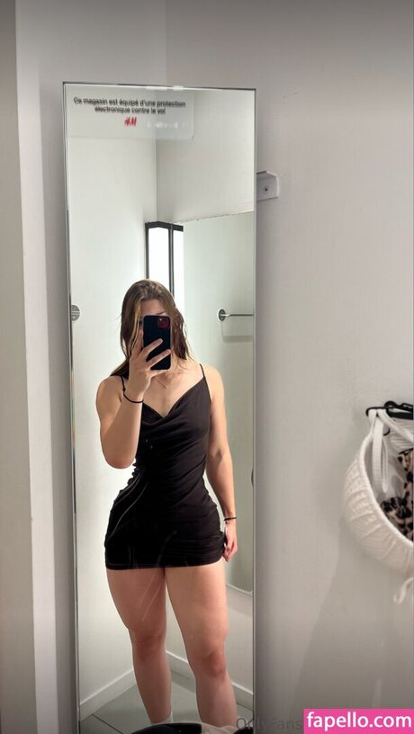 Nacktes geleaktes OnlyFans-Foto von Cherryxft