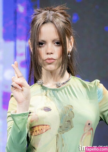 Jenna Ortega