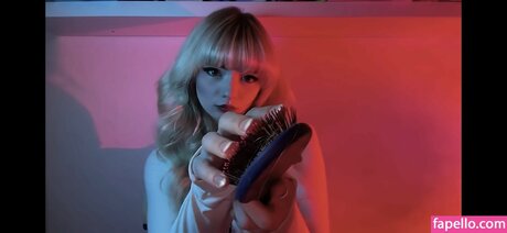 Nacktes geleaktes OnlyFans-Foto von Emmas Myspace