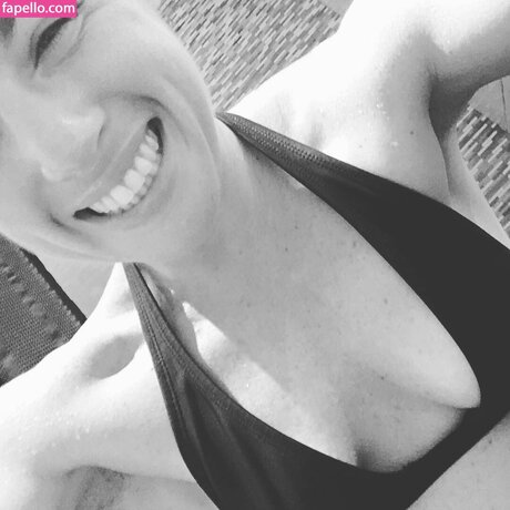 Nacktes geleaktes OnlyFans-Foto von Heather Hardy