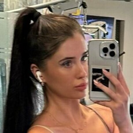 Nacktes geleaktes OnlyFans-Foto von Nataliebarness