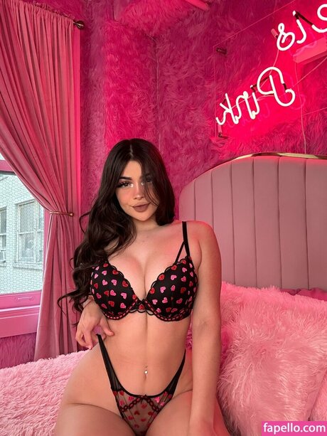 Nacktes geleaktes OnlyFans-Foto von Alinarose9