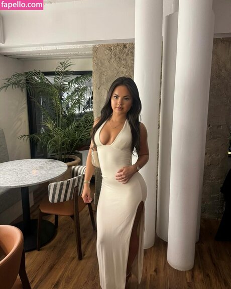 Nacktes geleaktes OnlyFans-Foto von Gracie Mcdonald