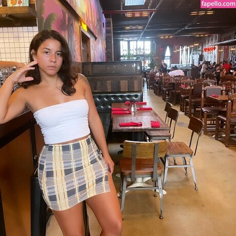 Maleni Cruz