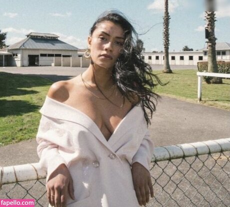 Nacktes geleaktes OnlyFans-Foto von Luciane Buchanan