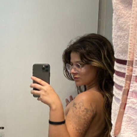 Julia Carolina
