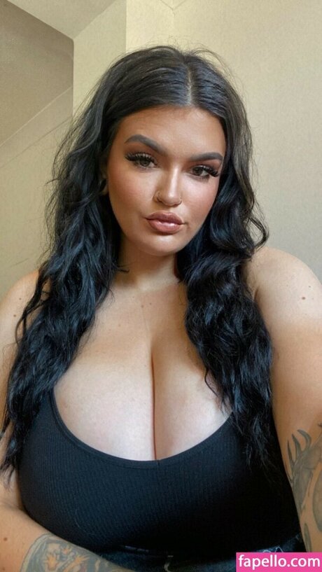 Nacktes geleaktes OnlyFans-Foto von Zoe Oneill