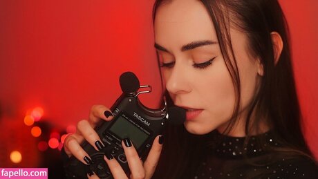 HeyHelen ASMR
