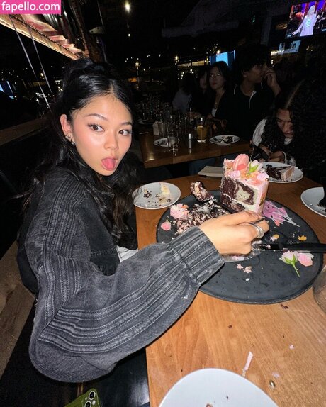 Nacktes geleaktes OnlyFans-Foto von Momona Tamada
