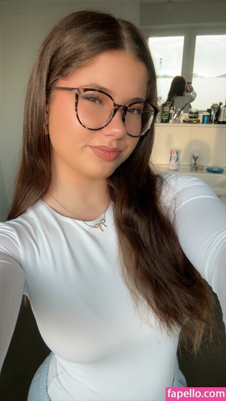 Nacktes geleaktes OnlyFans-Foto von Lilousecret