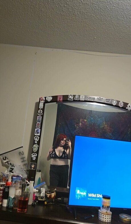 Nacktes geleaktes OnlyFans-Foto von Ava Tricia