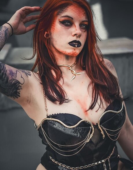 Anni_Quinn_