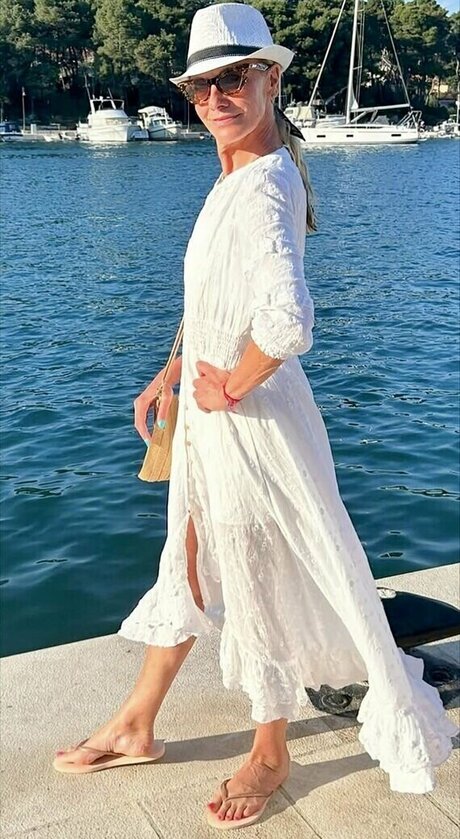 Nacktes geleaktes OnlyFans-Foto von Tamzin Outhwaite