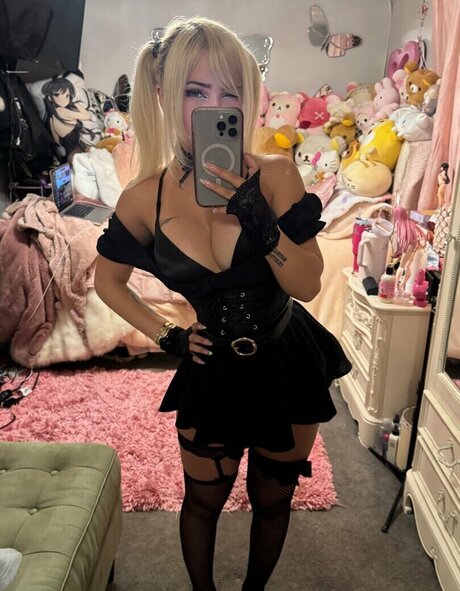 Ravegirlrori