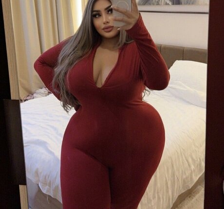 Nacktes geleaktes OnlyFans-Foto von Hanadik