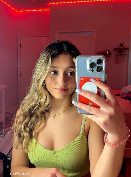 Alexis Ryan