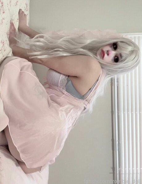Zombie_Doll