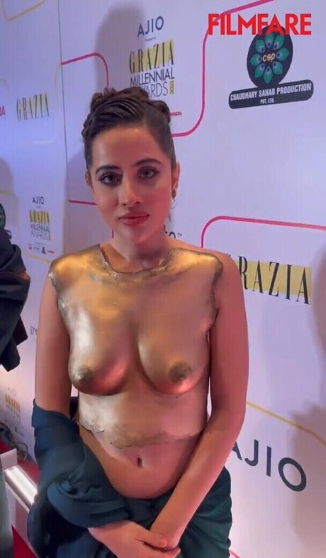 Nacktes geleaktes OnlyFans-Foto von Urfi Javed