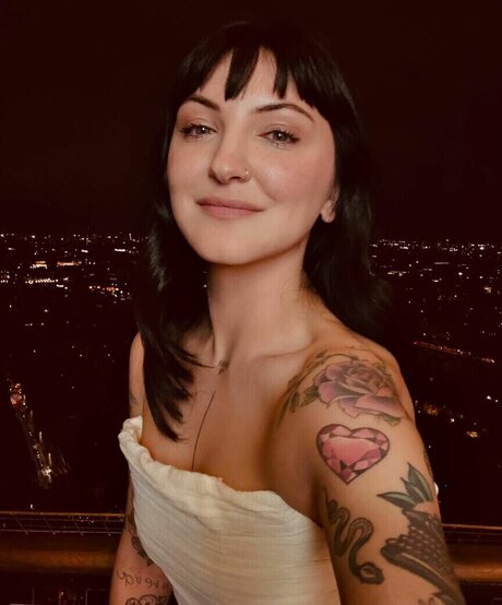 Julia Michaels