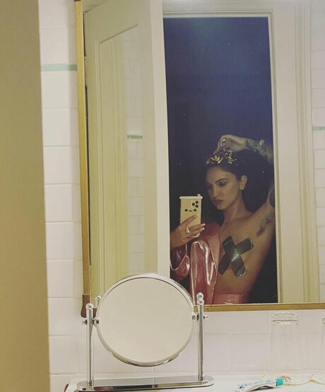 Nacktes geleaktes OnlyFans-Foto von Julia Michaels