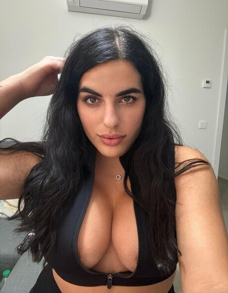 Rosie Cage