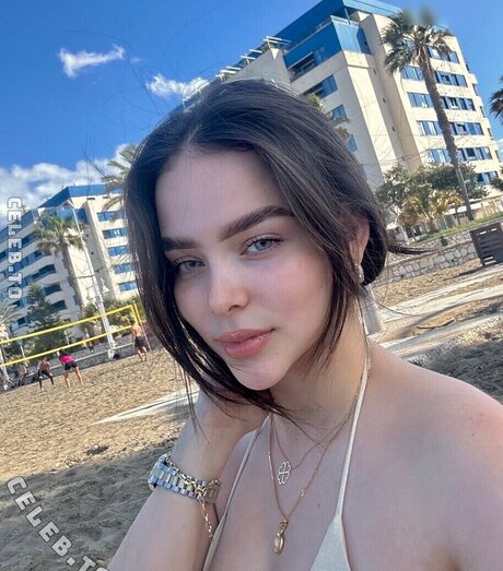 Nacktes geleaktes OnlyFans-Foto von Sabrina Salvatierra