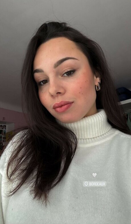 Elise_cm