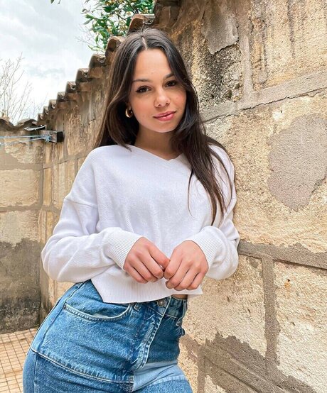 Elise_cm
