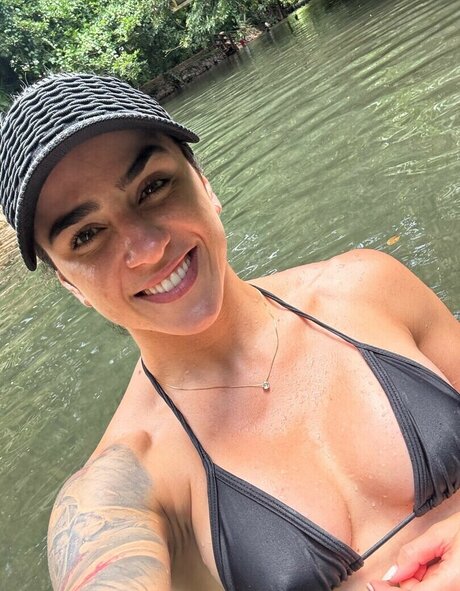 Nacktes geleaktes OnlyFans-Foto von Norma Dumont Ufc