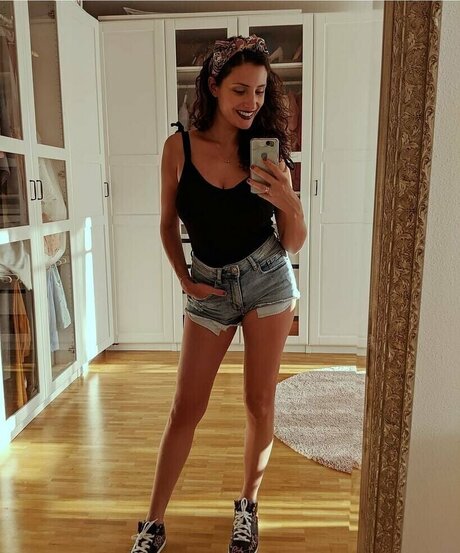 Nadine Menz