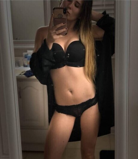 Playfuldeedee