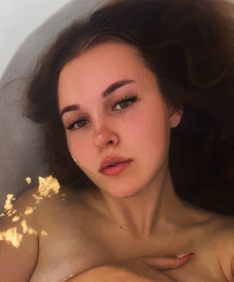 Cassie Claire