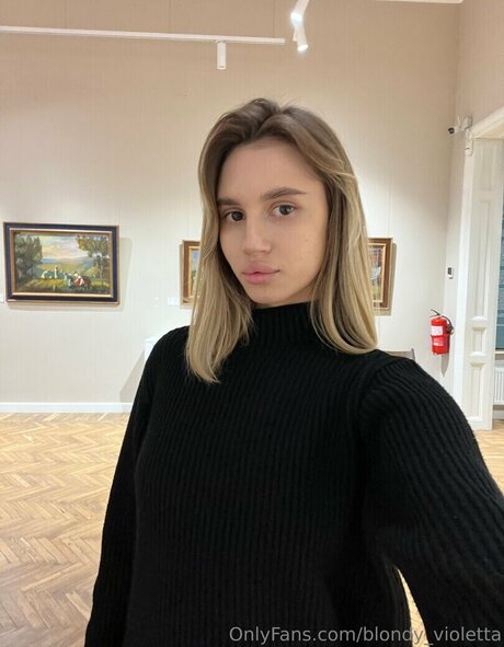 Mia Bloom
