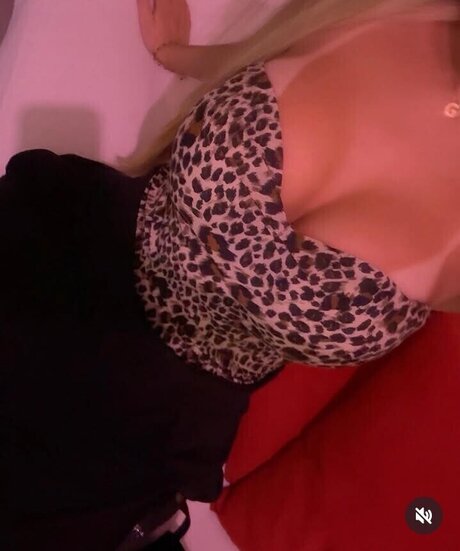 Nacktes geleaktes OnlyFans-Foto von Gabiirmattos
