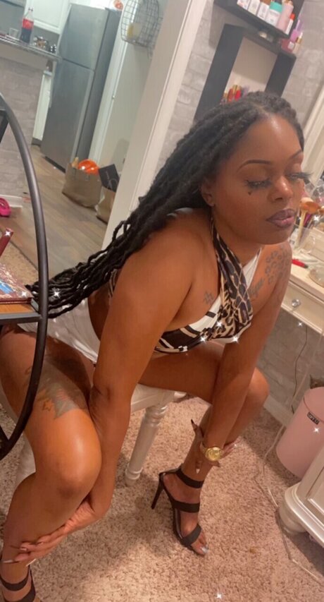 Nacktes geleaktes OnlyFans-Foto von Reallyrita