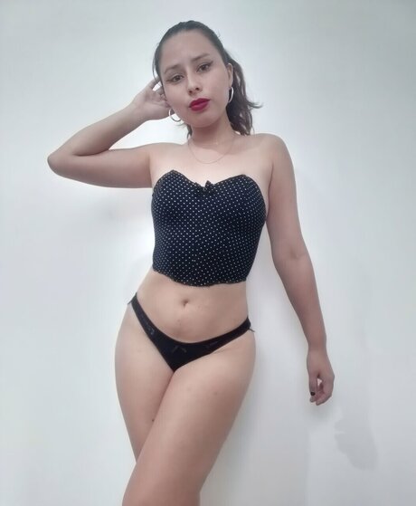 Nacktes geleaktes OnlyFans-Foto von Bella Dama