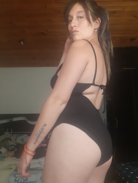 Nacktes geleaktes OnlyFans-Foto von Yeniffer Santamaria