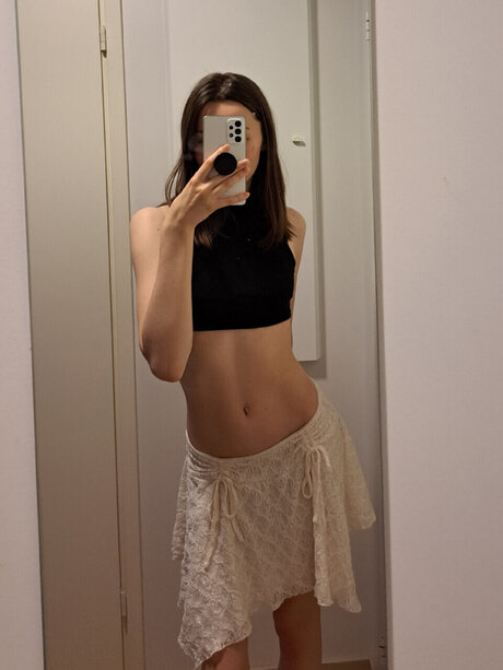Nacktes geleaktes OnlyFans-Foto von Bambi Stella