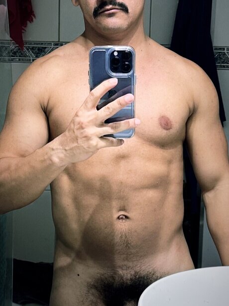 Nacktes geleaktes OnlyFans-Foto von Caipira Em Sp